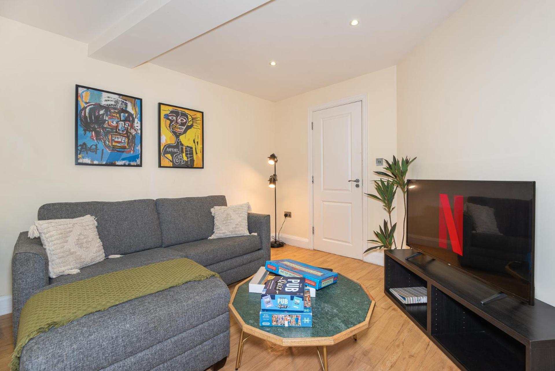 3 Bedroom Apartment With Private Terrace In Pimlico, Westminster, Victoria London Eksteriør billede